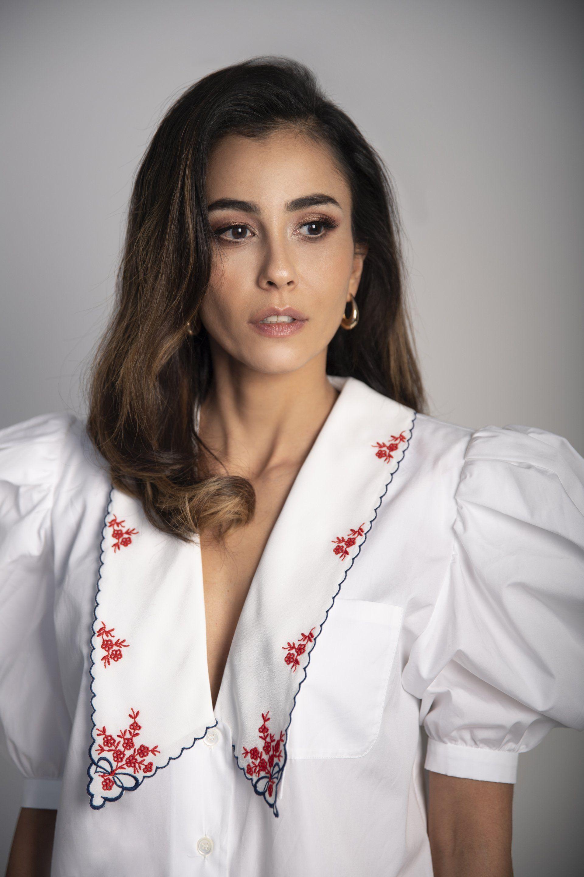 Η Γη της Ελιάς: Η Εύα Δήμου έρχεται με τον αδερφό της στην Μάνη