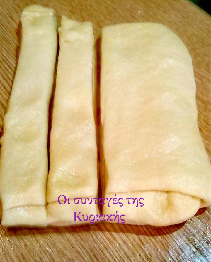 Παραδοσιακά- Κομποκούλουρα-