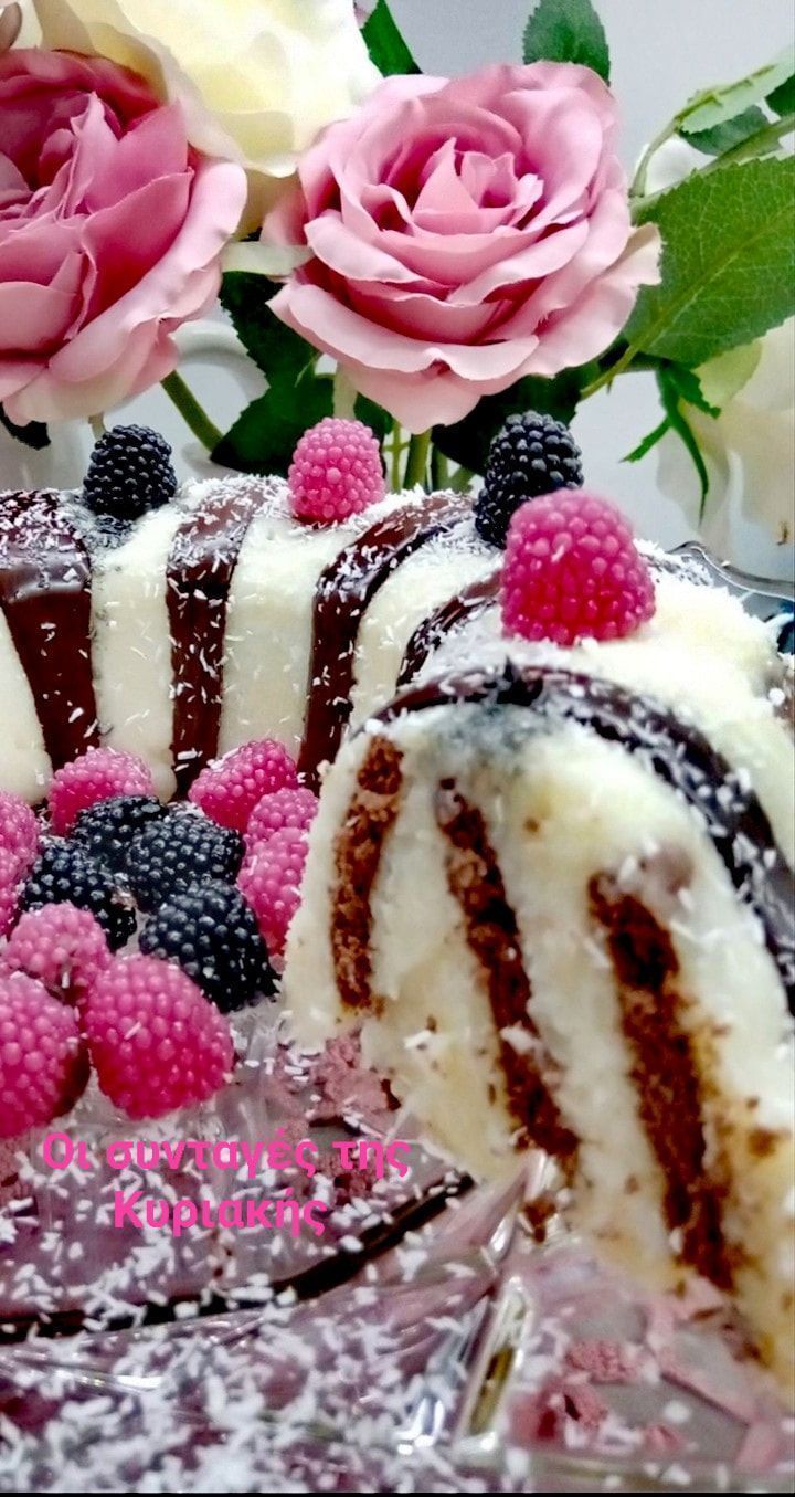 Λευκό-χαλβαδένιο-μπισκοτογλυκό-συνταγή- Λευκό-χαλβαδένιο-μπισκοτογλυκό-συνταγή-