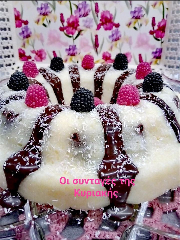 Λευκό-χαλβαδένιο-μπισκοτογλυκό-συνταγή- Λευκό-χαλβαδένιο-μπισκοτογλυκό-συνταγή-