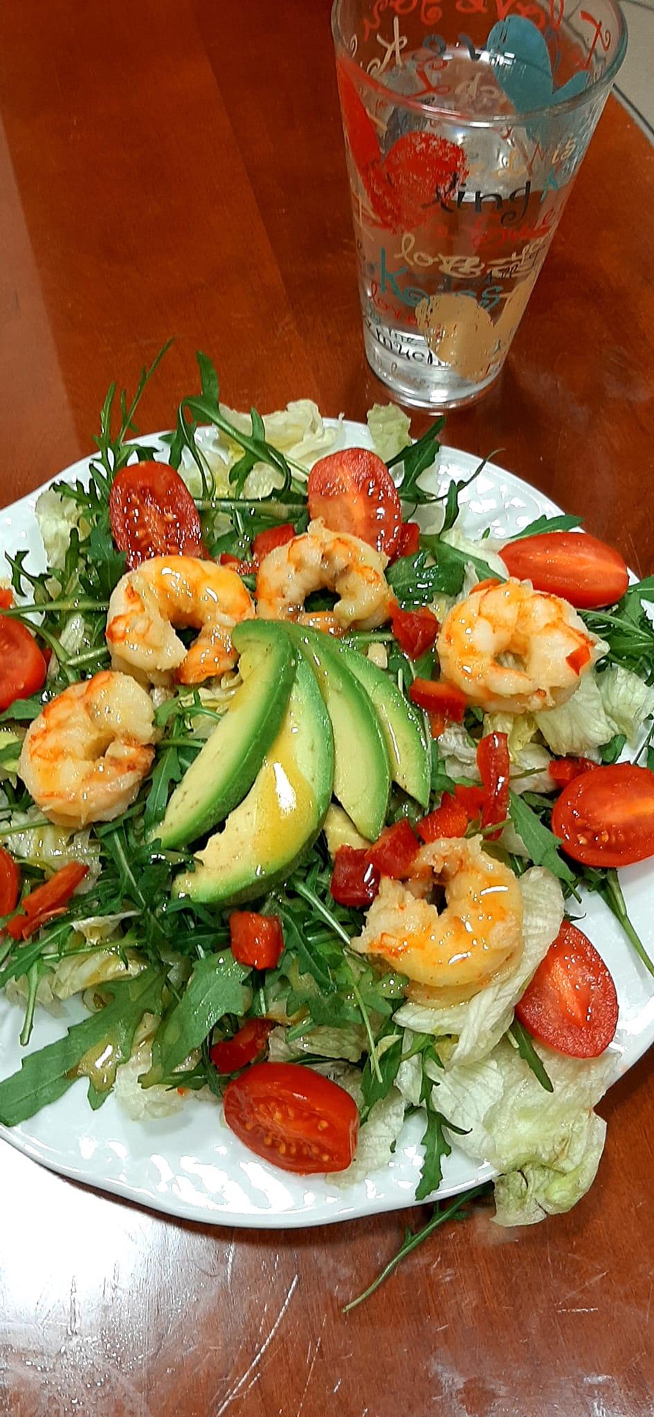 πράσινη- σαλάτα- με- γαρίδες-