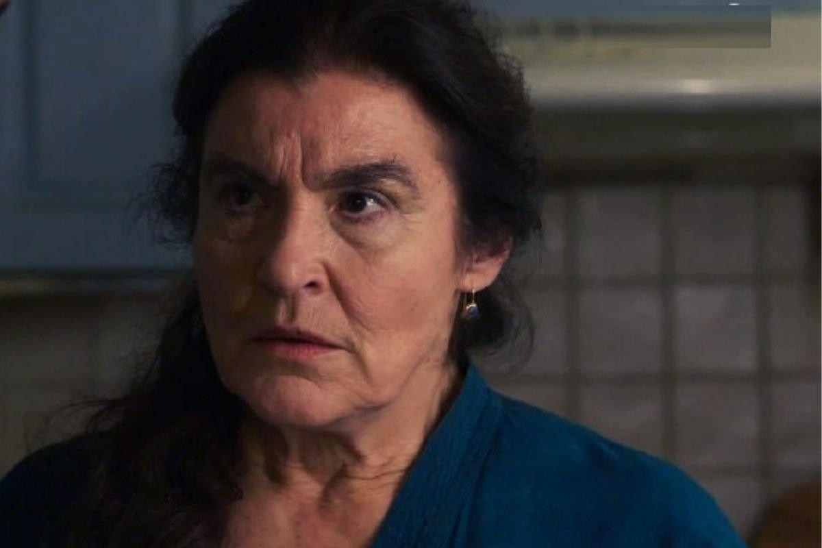 Η-Γη-της-Ελιάς-Μαργαρίτα Η-Γη-της-Ελιάς-Μαργαρίτα