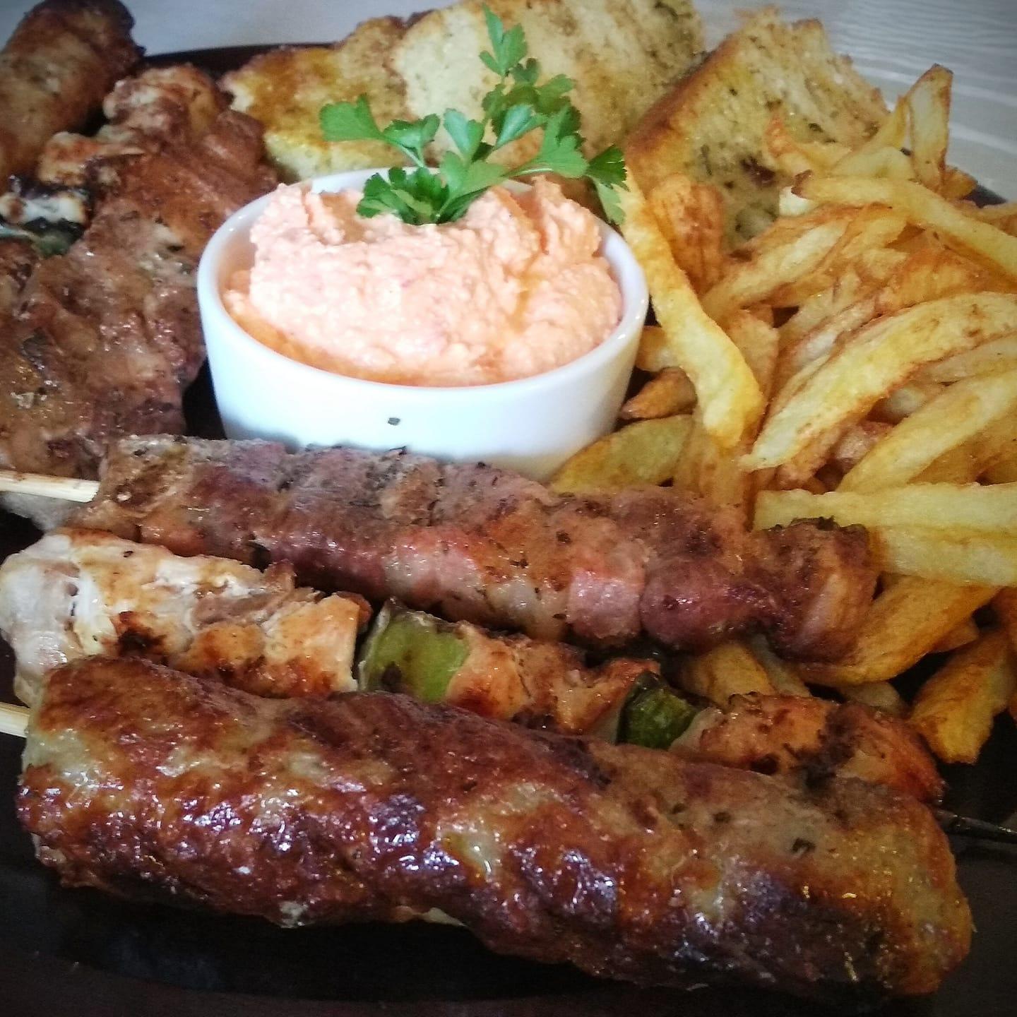 Χτυπητή για το κρέας την Τσικνοπέμπτη