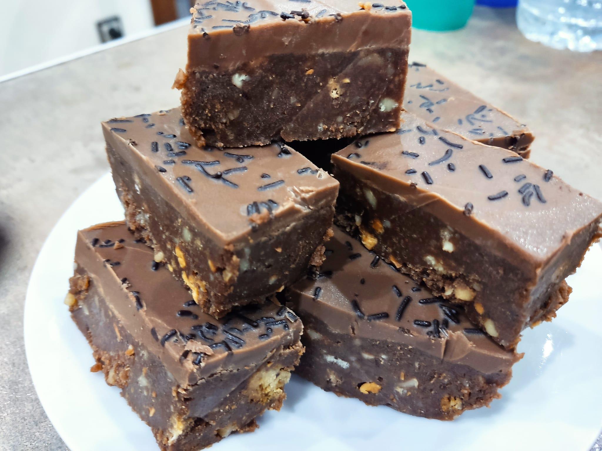 παστάκια-με-κέικ-που περίσσεψε-συνταγή-