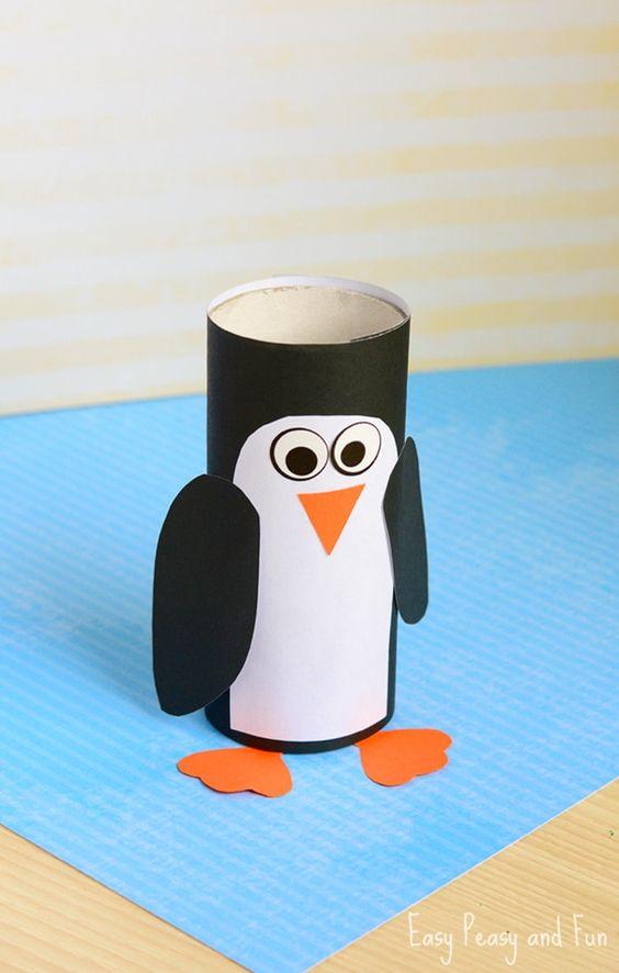 πιγκουίνος-από-ρολό-από-χαρτί υγείας-ιδέες-για-παιδικές κατασκευές-με-ζωάκια-