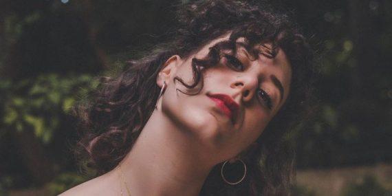 Άγριες Μέλισσες: Το μέλλον της Πηνελόπης