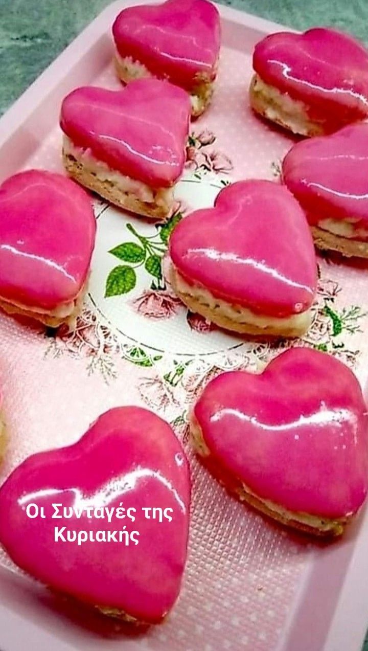Ροζ- μπισκότα -καρδούλες-