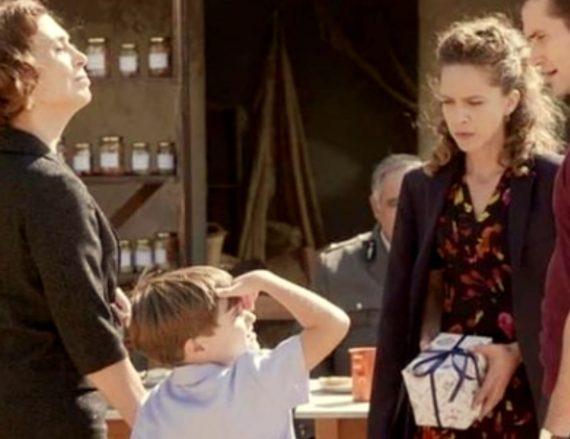 Άγριες μέλισσες: Ο Σέργιος δεν θέλει τη Ρένα και πάει στη Μυρσίνη