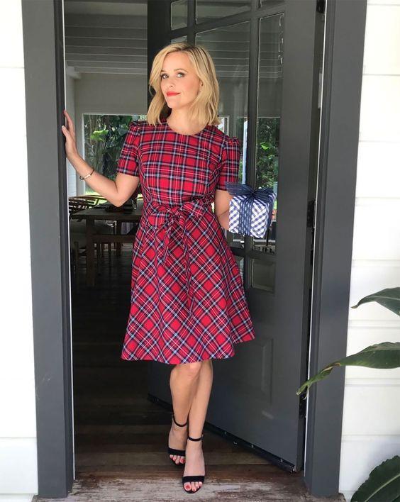 φόρεμα-με-φιόγκο-την-Άνοιξη-Καλοκαίρι 2022-τάσεις-