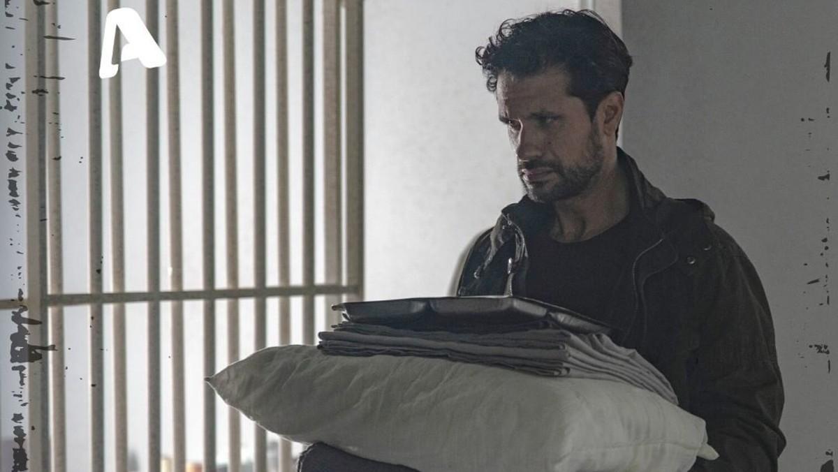 Σασμός - Αστερης -