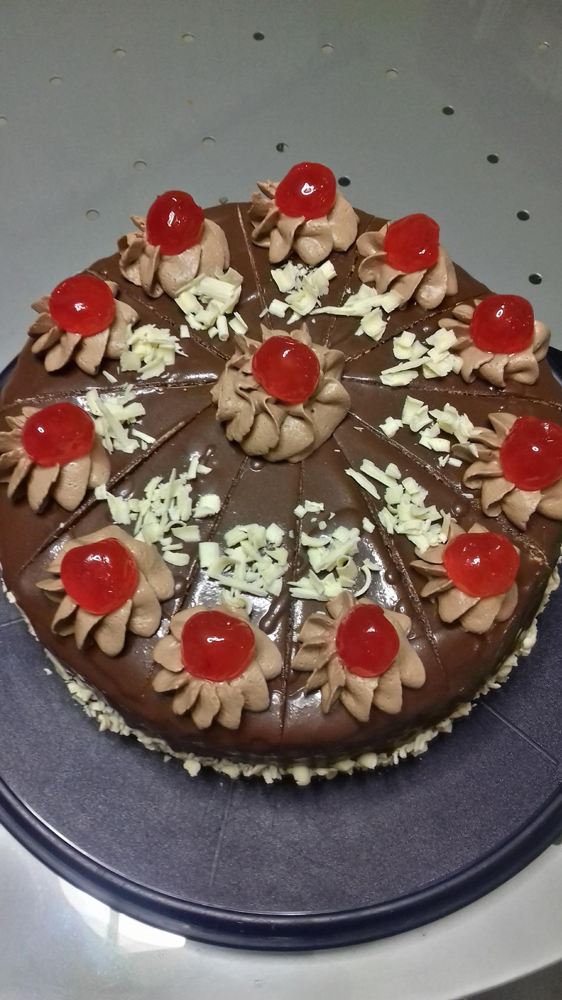 H -τούρτα- της- Τσικνοπέμπτης-