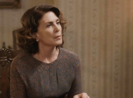 Άγριες Μέλισσες: Σεβαστοί εναντίων Ακύλα