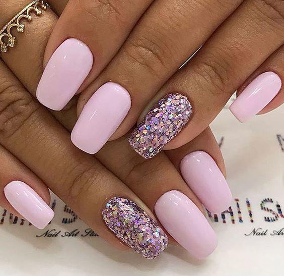 Νύχια Μαρτίου 2022: 16 ανοιξιάτικες ιδέες για μανικιούρ