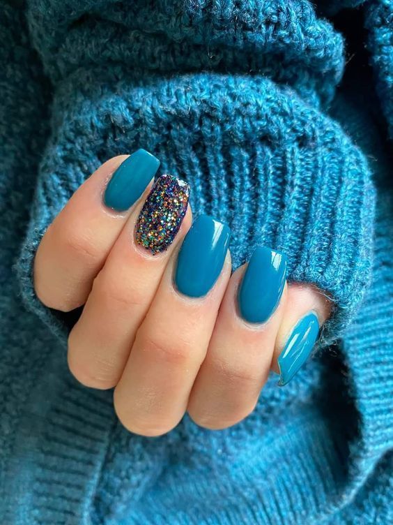 ιδέες-για-ανοιξιάτικο μανικιούρ-τον-Μάρτιο-