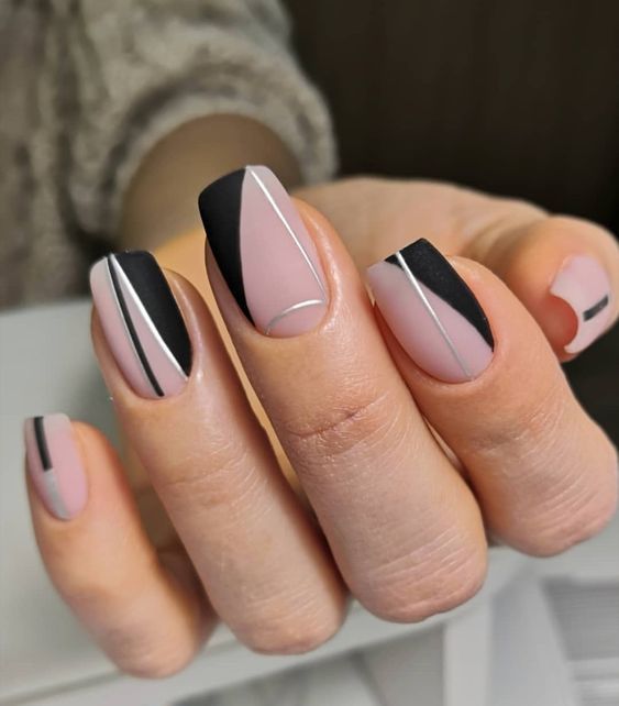 ιδέες-για-ανοιξιάτικο μανικιούρ-τον-Μάρτιο-