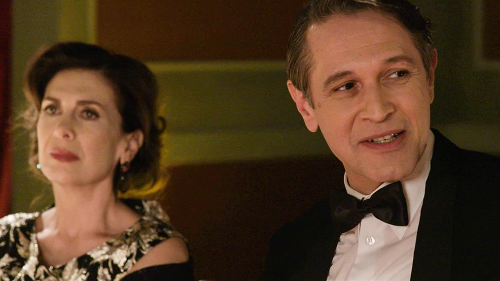 Άγριες Μέλισσες-Μυρσίνη-και-Ακύλας-κάνουν-συμμαχία-spoiler-