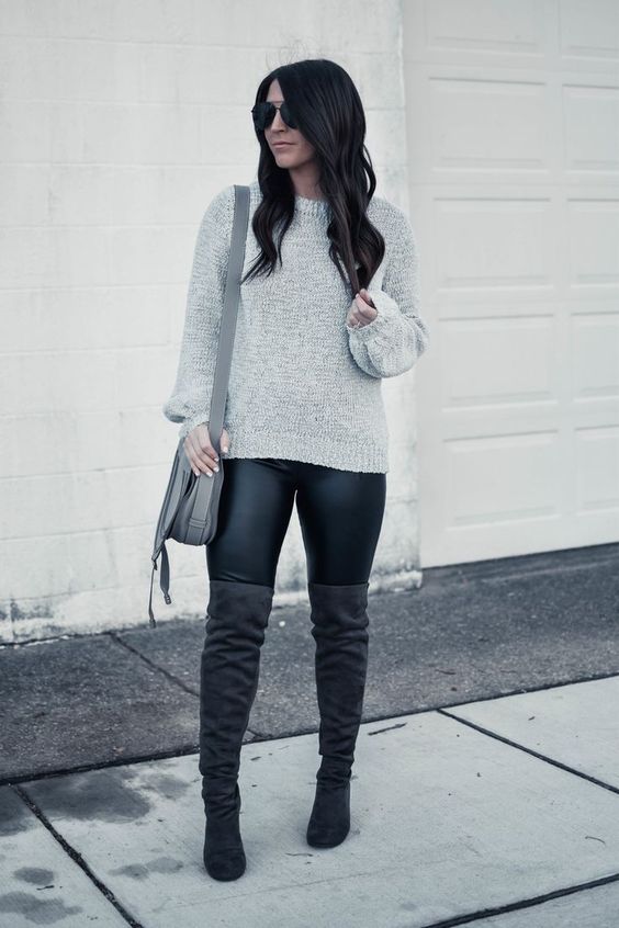 γκρι-πουλόβερ-δερμάτινο-κολάν-και-over the knee-μπότες-ντύσιμο-Μαρτίου-ιδέες-