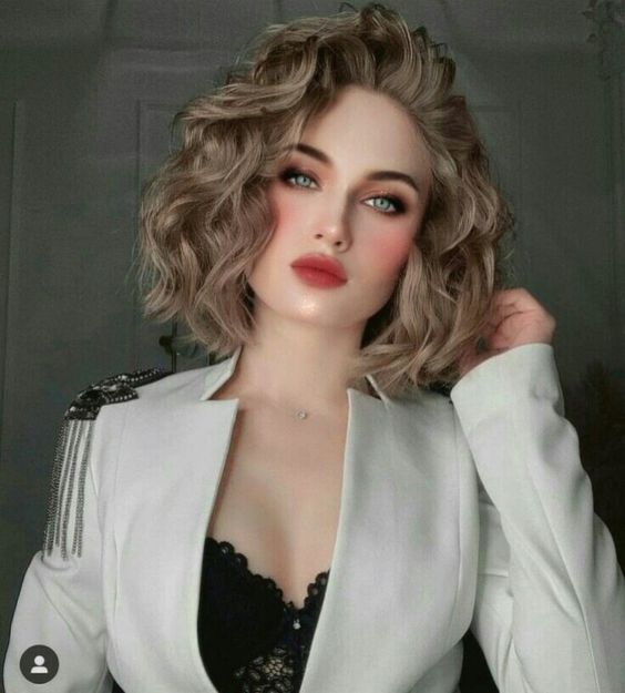 χαλαρές-μπούκλες-σε-καρέ μαλλιά-τον-Μάρτιο 2022-ιδέες- χαλαρές-μπούκλες-σε-καρέ μαλλιά-τον-Μάρτιο 2022-ιδέες-