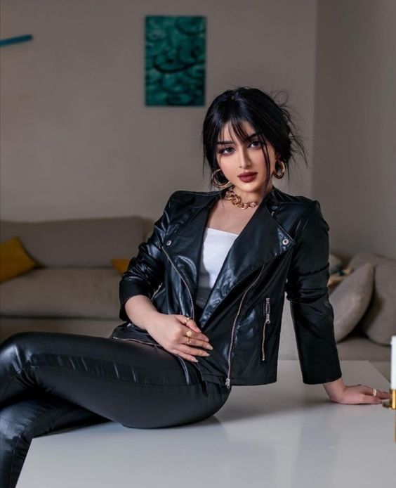 κότσος-πιασμένος-με-κλάμερ-τον-Μάρτιο 2022- κότσος-πιασμένος-με-κλάμερ-τον-Μάρτιο 2022-