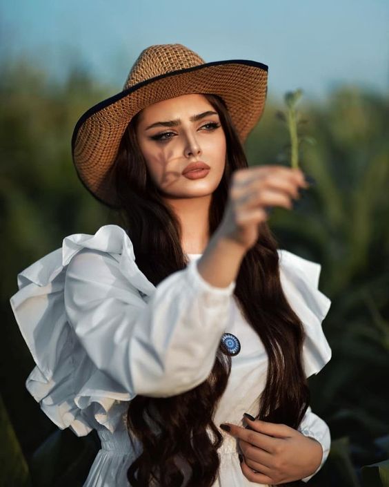 ιδέες-για-χτενίσματα-και-κουρέματα-τον-Μάρτιο 2022- ιδέες-για-χτενίσματα-και-κουρέματα-τον-Μάρτιο 2022-