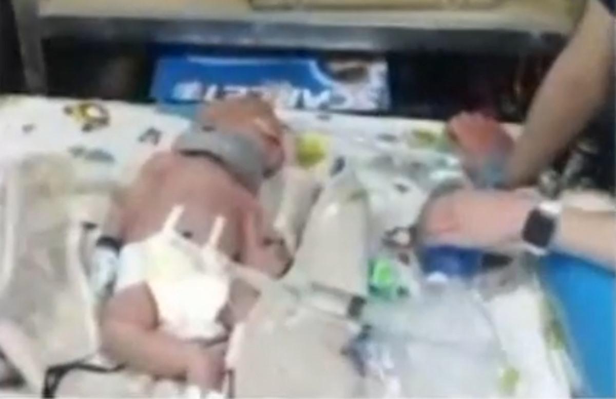 Ουκρανία: Σε μονάδα εντατικής θεραπείας σε αυτοσχέδιο καταφύγιο νεογέννητα μωρά