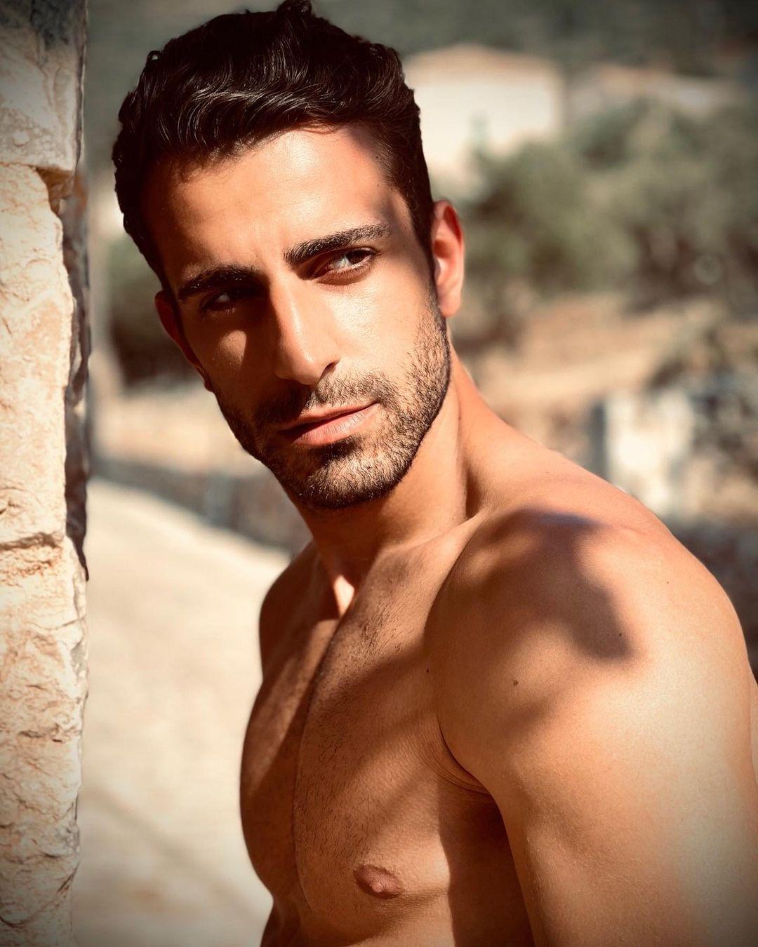 Η-Γη-της-Ελιάς-Αλέξης 