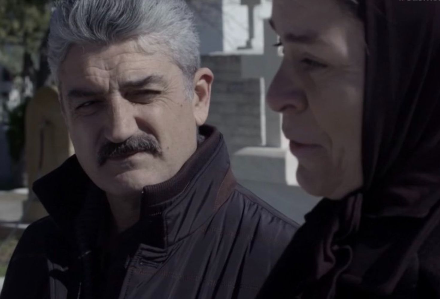 Σασμός: Μαρίνα σε ικετεύω μην φεύγεις!