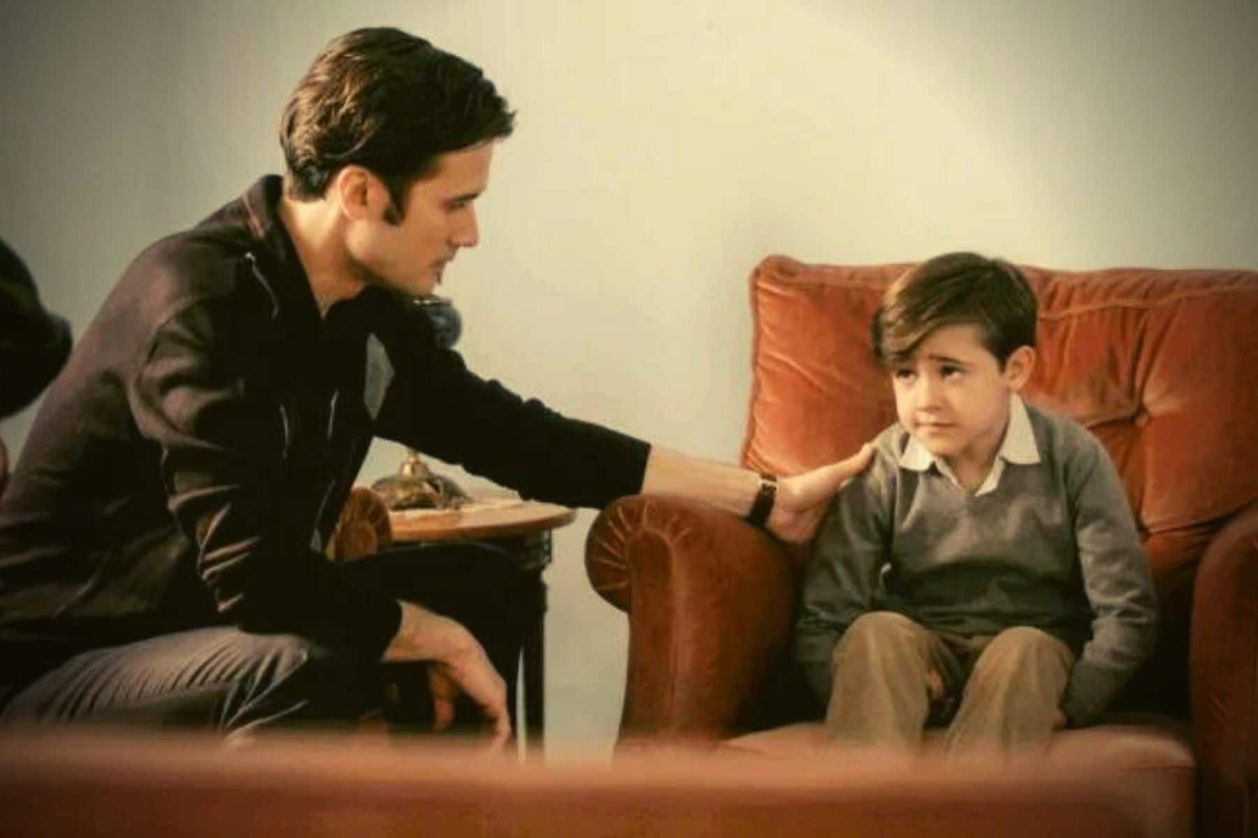 Άγριες-Μέλισσες-Νικηφόρος-Μικρός-Σέργιος 