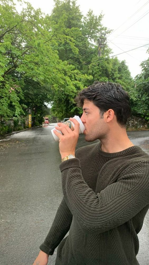 ιδέες-για-αντρικά κουρέματα-και-χτενίσματα-Άνοιξη 2022- ιδέες-για-αντρικά κουρέματα-και-χτενίσματα-Άνοιξη 2022-