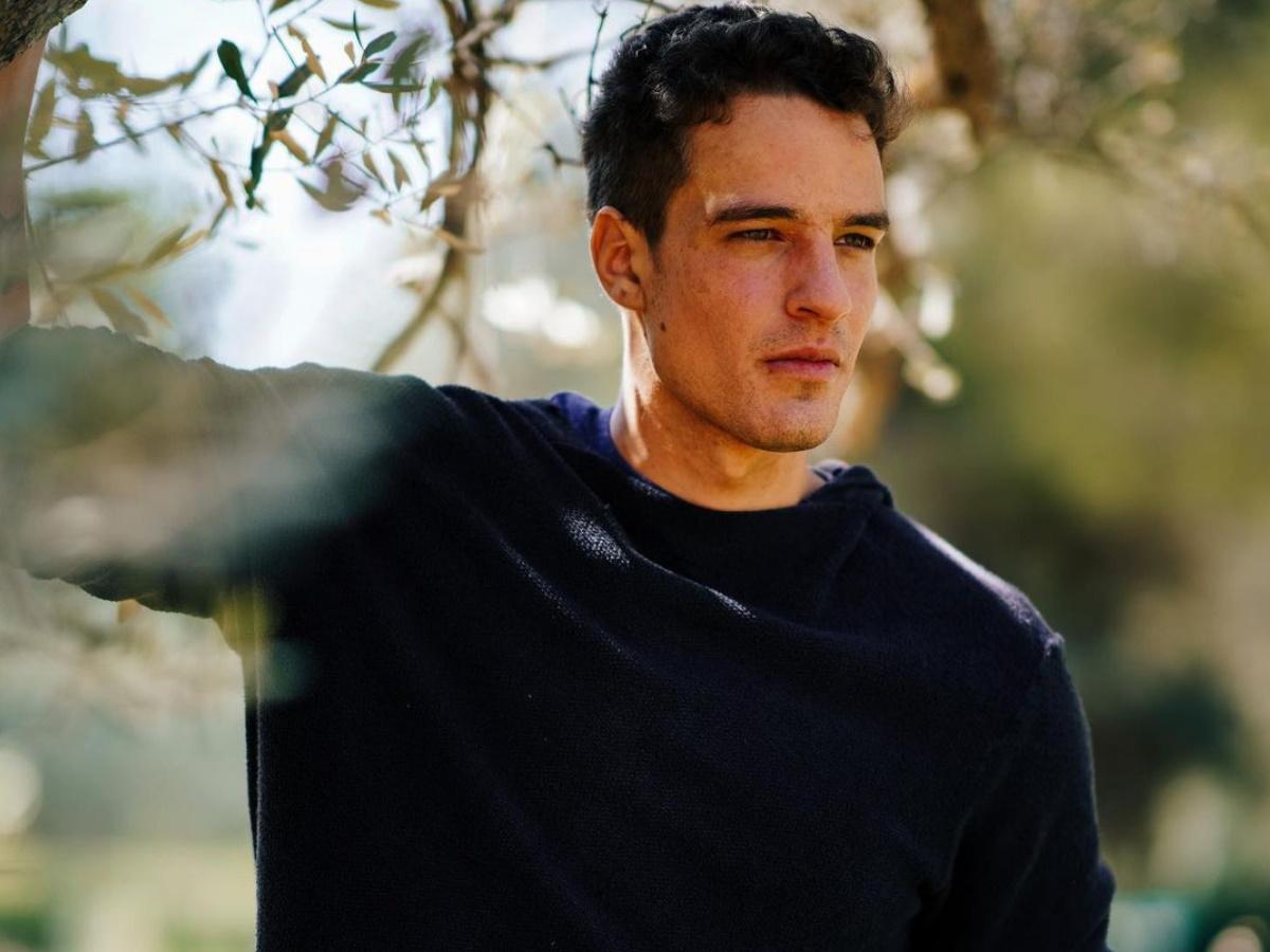 Η-Γη-της-Έλιας-Στέφανος