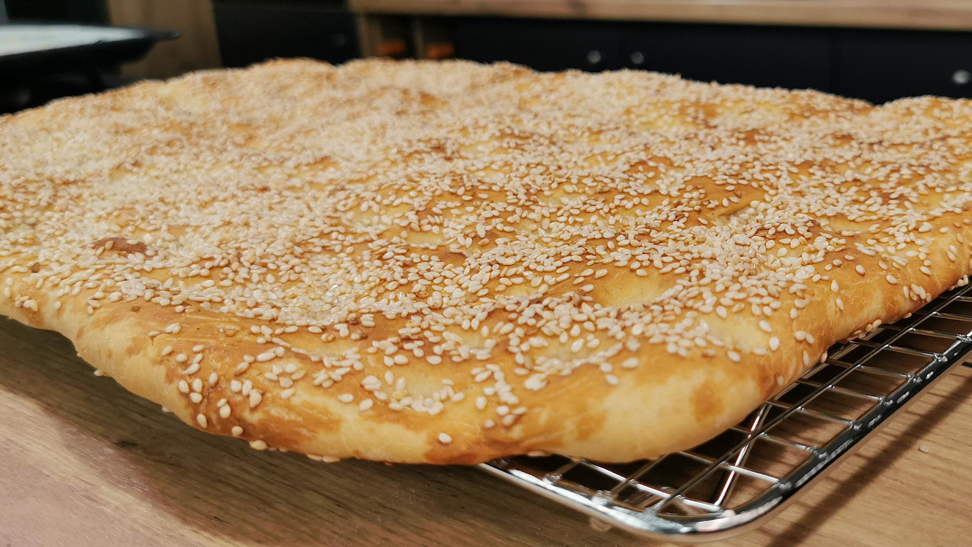 συνταγή-για-παραδοσιακή-λαγάνα-από-τον-Παναγιώτη Παπαδάκη-