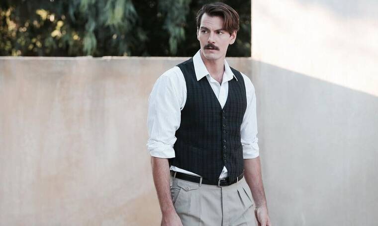 Άγριες-Μέλισσες-Κωνσταντής