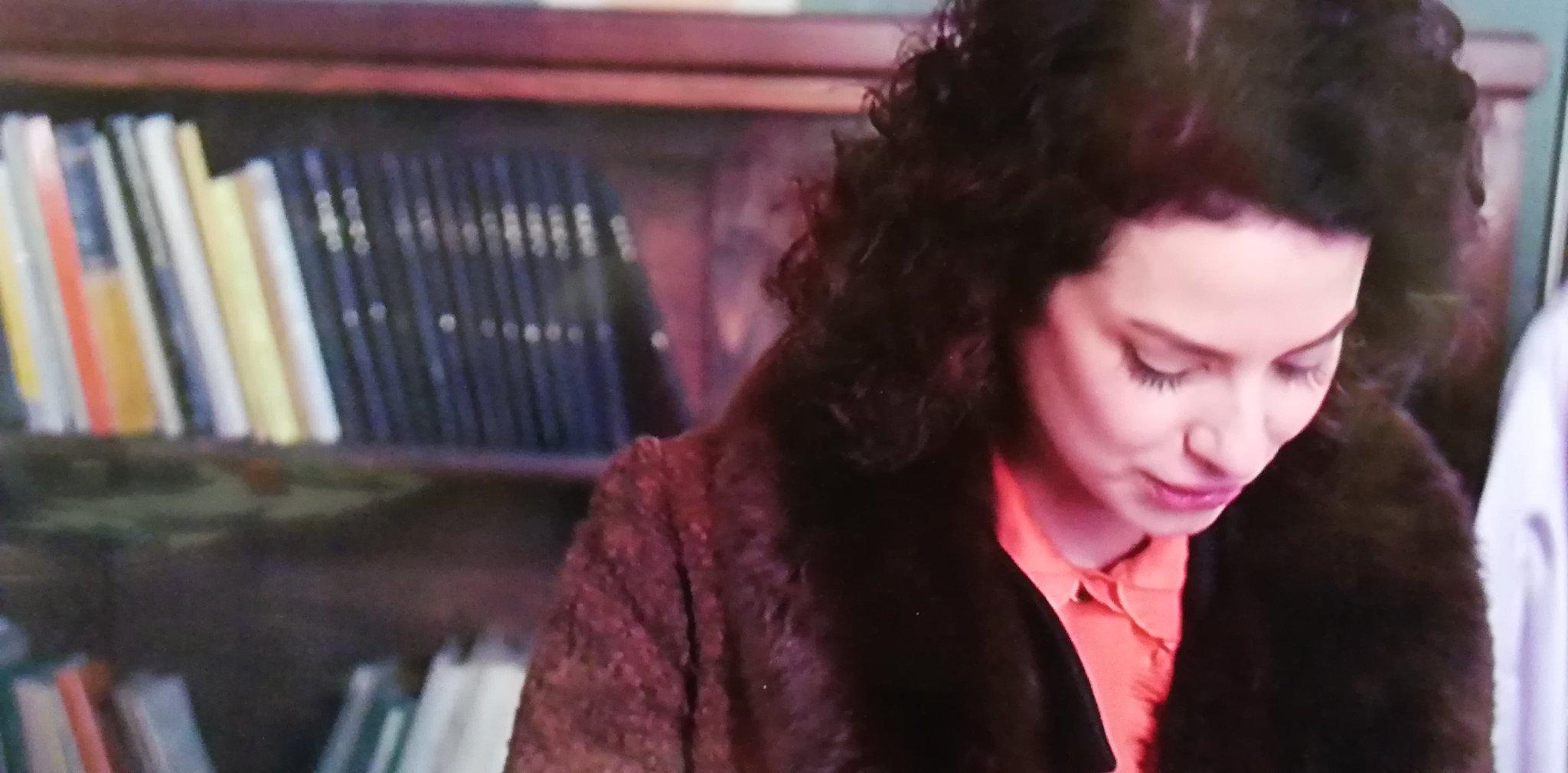 Άγριες Μέλισσες: Το τέλος της Ουρανίας και του Κυριάκου