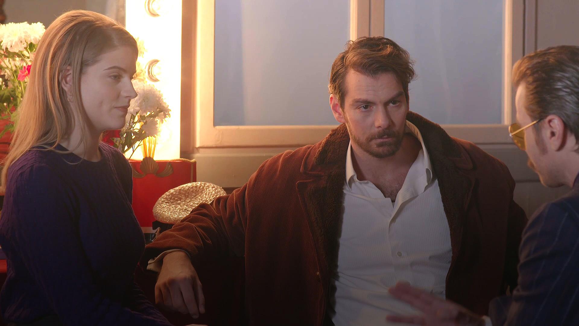 Άγριες Μέλισσες: Ρένα και Δάκης χωρίζουν την Δρόσω από τον Κωνσταντή