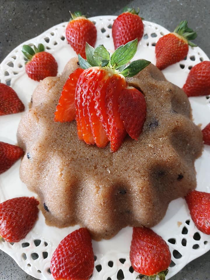 Χαλεπιανά-χαλβάς-σιμιγδαλένιος-με-σταφίδες-μήλο-και-φιστίκια Αιγίνης-συνταγή- Χαλεπιανά-χαλβάς-σιμιγδαλένιος-με-σταφίδες-μήλο-και-φιστίκια Αιγίνης-συνταγή-