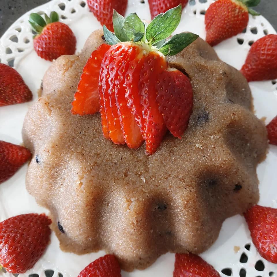 Χαλεπιανά-χαλβάς-σιμιγδαλένιος-με-σταφίδες-μήλο-και-φιστίκια Αιγίνης-συνταγή- Χαλεπιανά-χαλβάς-σιμιγδαλένιος-με-σταφίδες-μήλο-και-φιστίκια Αιγίνης-συνταγή-