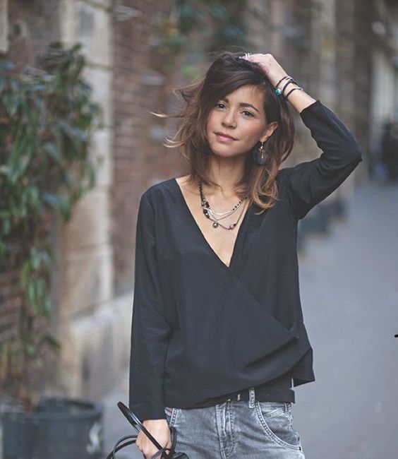 πλαϊνή φράντζα-τάσεις-Άνοιξη Καλοκαίρι 2022-στα-μαλλιά-ιδέες-