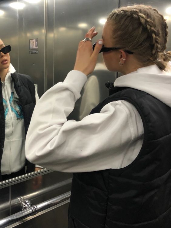 πλεξούδες-τάσεις-Άνοιξη Καλοκαίρι 2022-στα-μαλλιά-ιδέες-