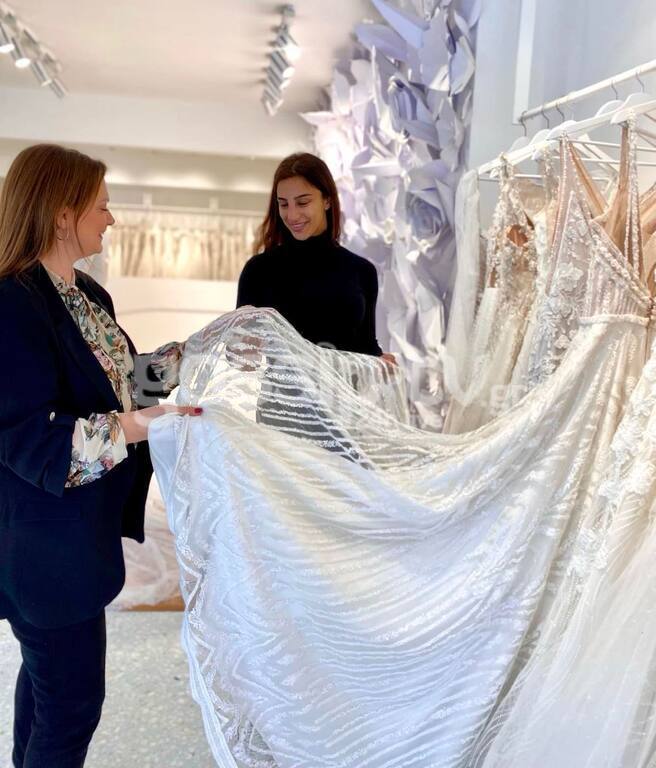 Η πρώτη πρόβα νυφικού της Αθηνά Ευμορφιάδη!