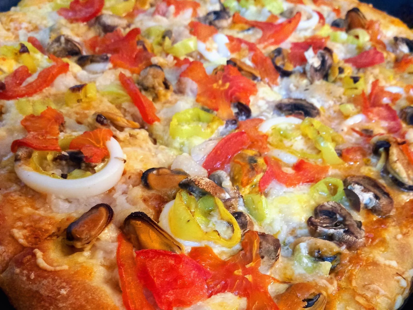 Πίτσα με θαλασσινά