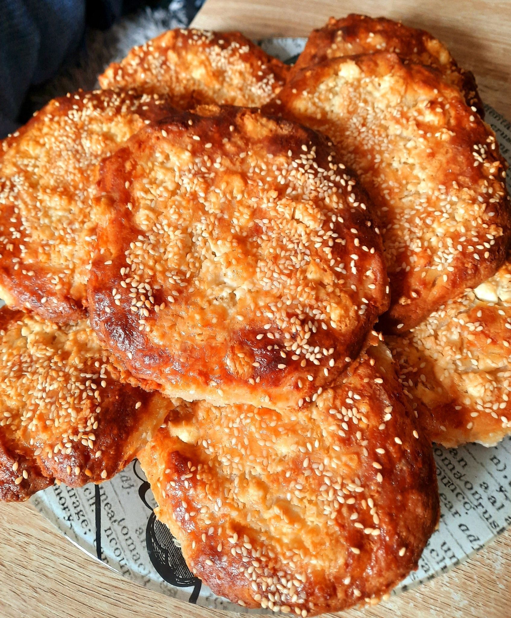 Τραγανά -τυροπιτάρια- φούρνου- σαν -τηγανιτά-