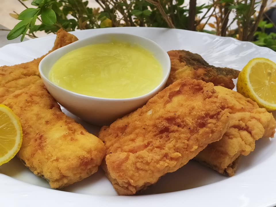 τηγανητός-μπακαλιάρος-με-αλεύρι-συνταγή- τηγανητός-μπακαλιάρος-με-αλεύρι-συνταγή-