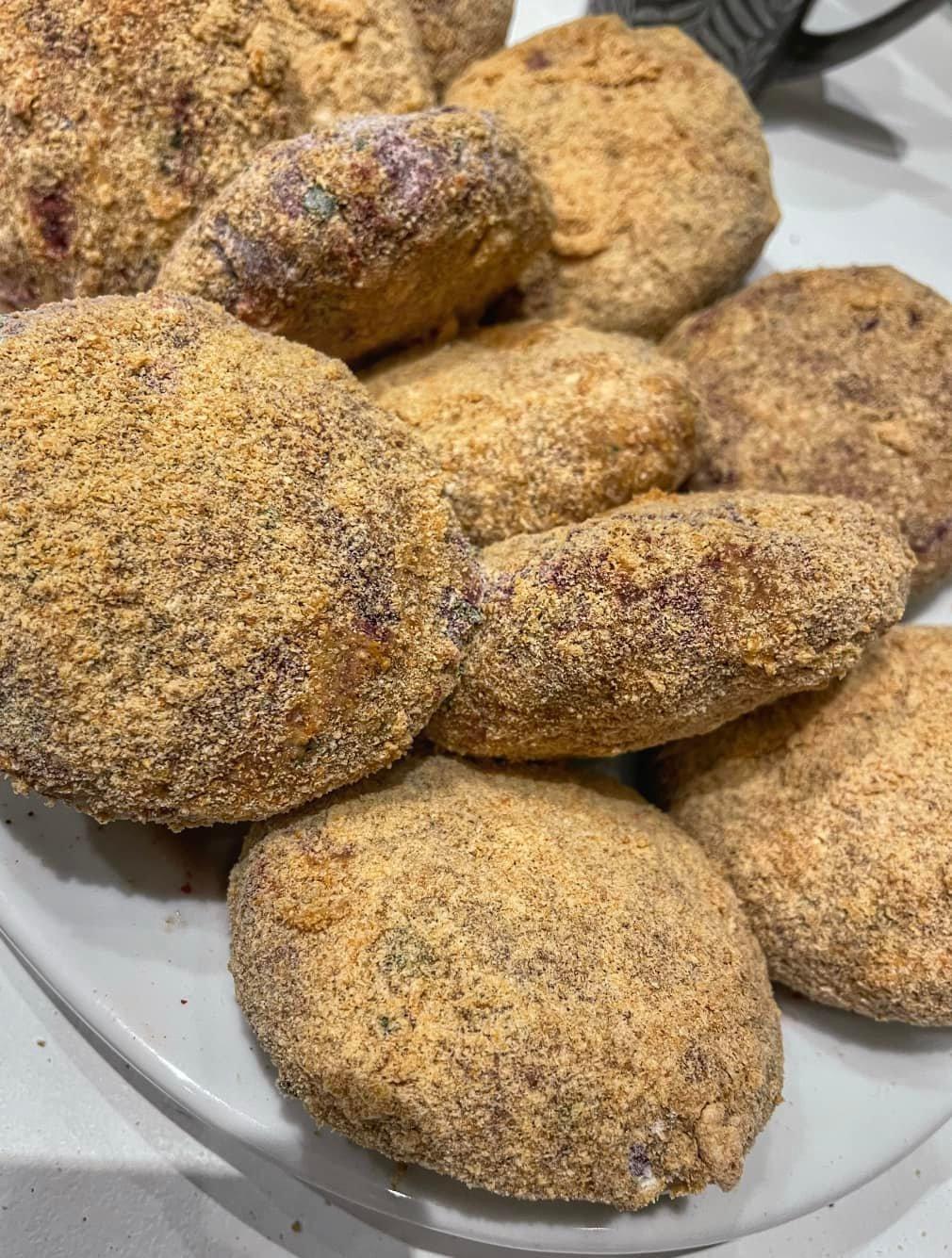 Νηστίσιμα- μπιφτέκια- με- μανιτάρια- και -παντζάρια-