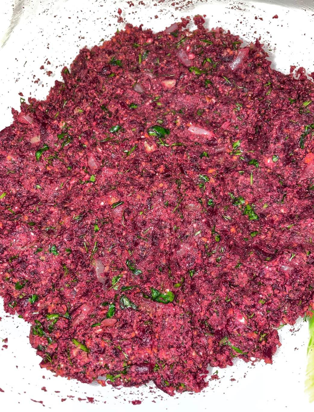 Νηστίσιμα- μπιφτέκια- με- μανιτάρια- και -παντζάρια-