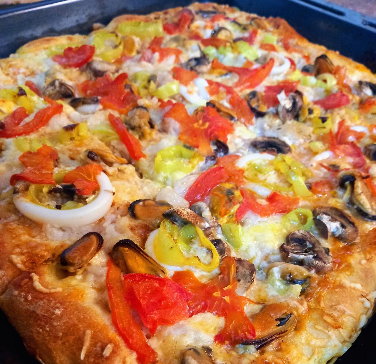 Πίτσα με θαλασσινά