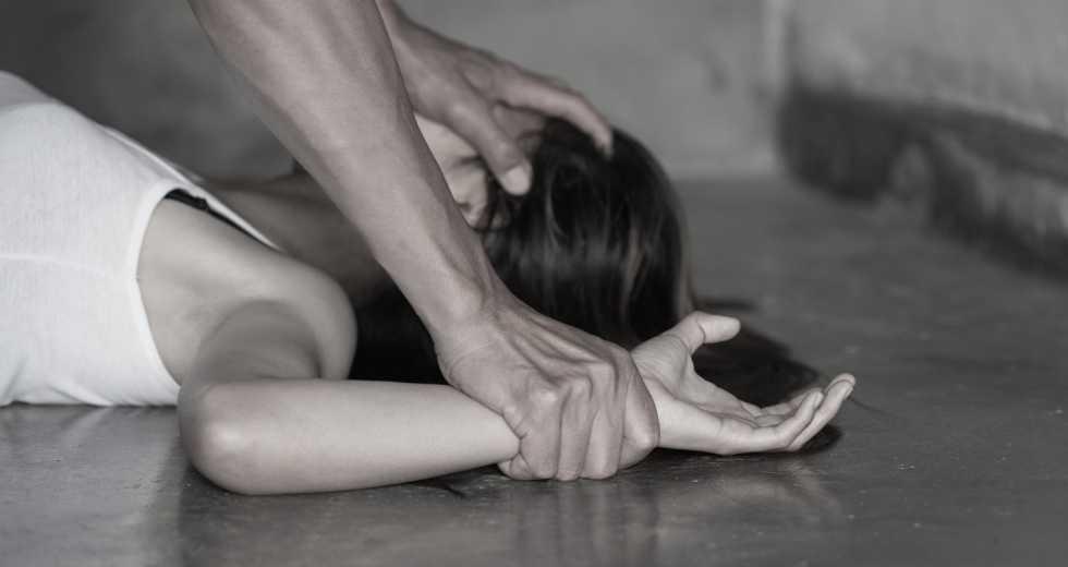 Πάτρα-Ενδοοικογενειακή-Βία