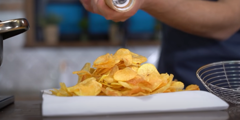 Σπιτικά-πατατάκια- σαν -αγοραστά- Σπιτικά-πατατάκια- σαν -αγοραστά-