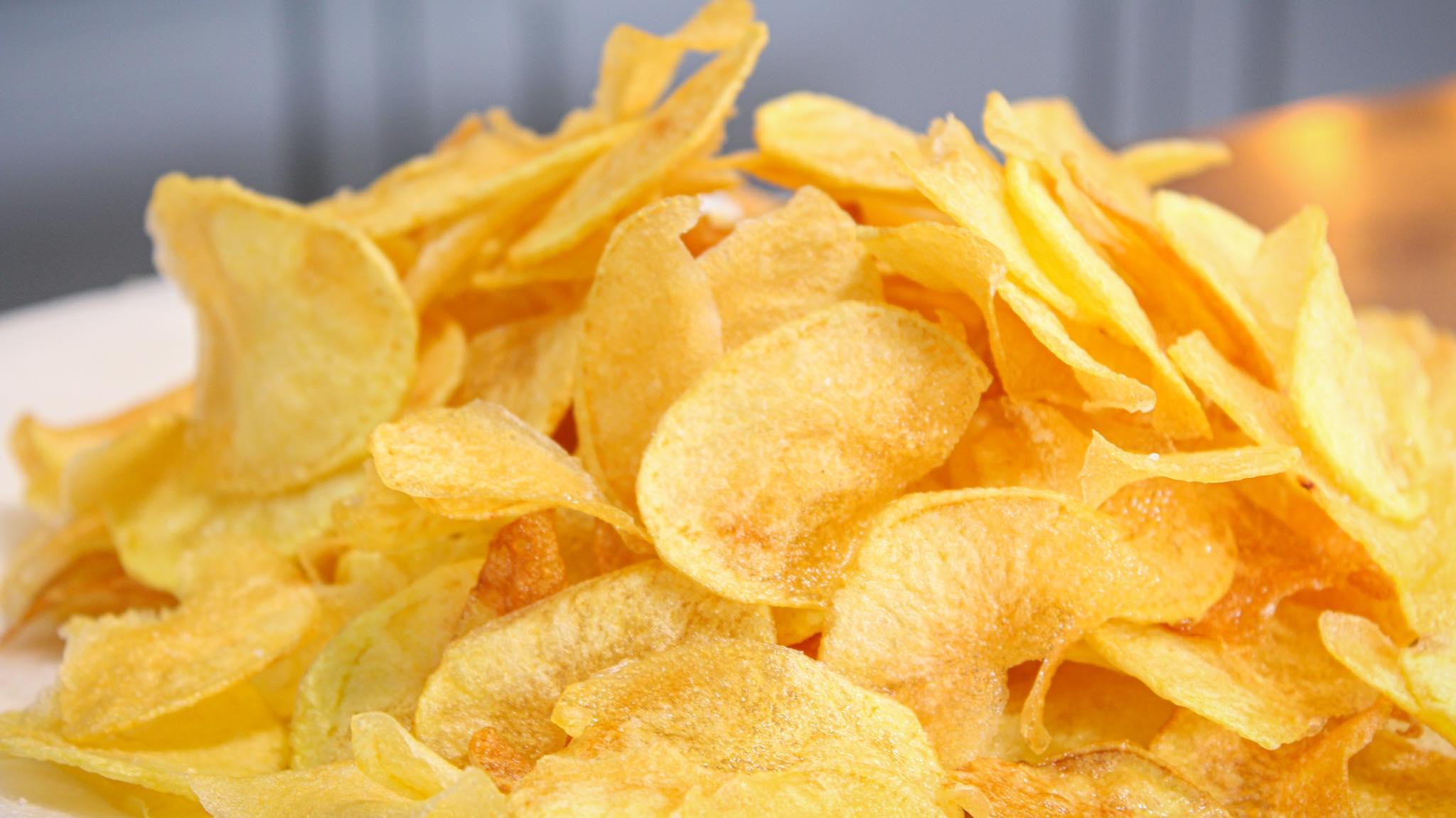 Σπιτικά-πατατάκια- σαν -αγοραστά- Σπιτικά-πατατάκια- σαν -αγοραστά-