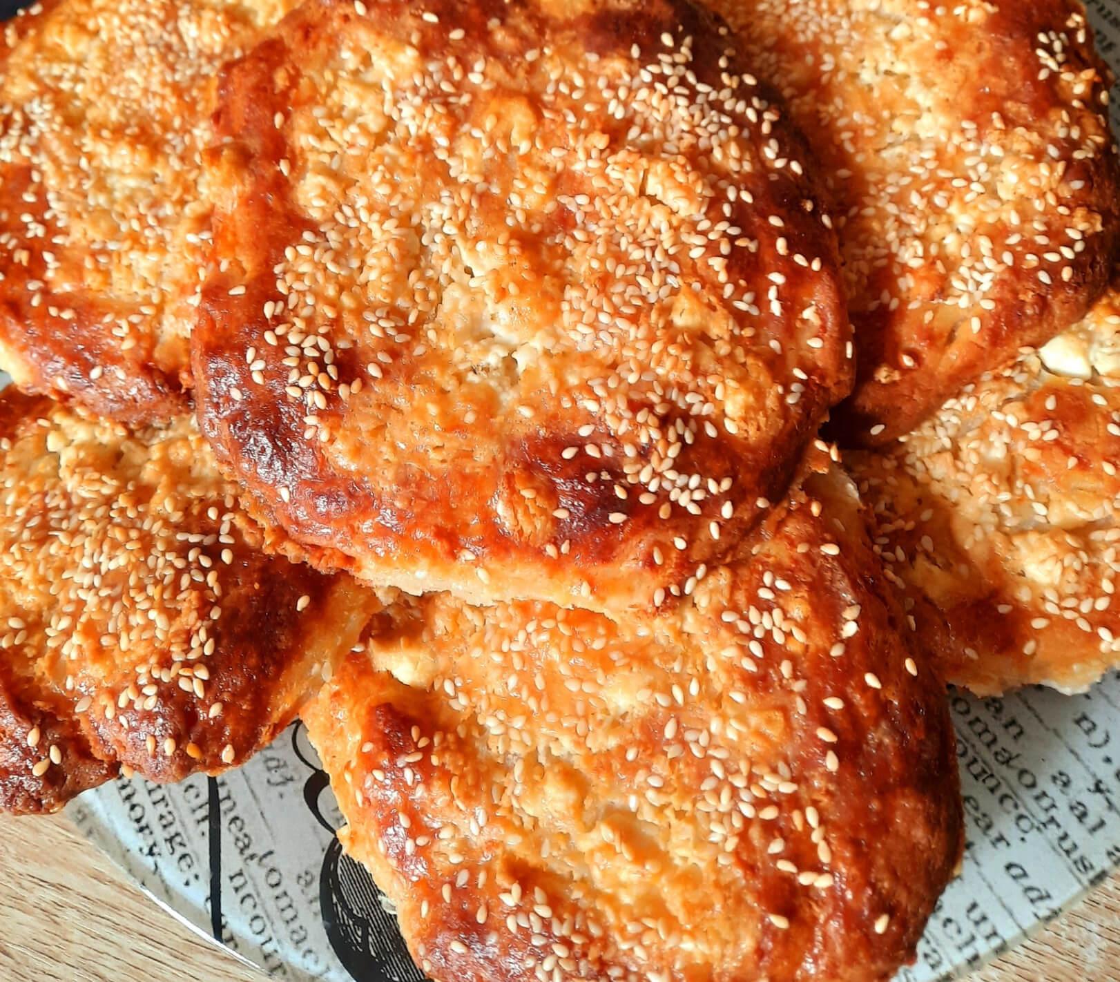 Τραγανά τυροπιτάρια φούρνου σαν τηγανιτά Τραγανά τυροπιτάρια φούρνου σαν τηγανιτά