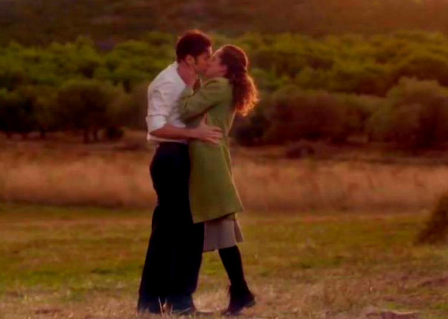 Άγριες Μέλισσες : Παντρεύεται η Ασημίνα με τον Νικηφόρο